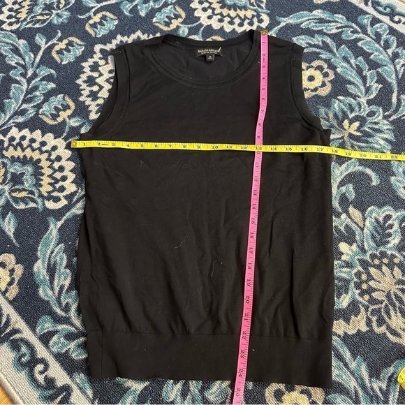 Banana Republic black tank blouse size small - Picture 2 of 5
